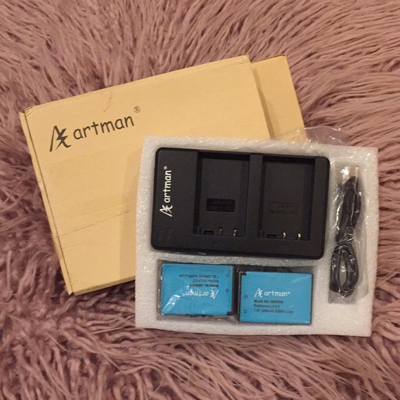 Artman Camera Battery’s With Charger - Picture 1 of 6